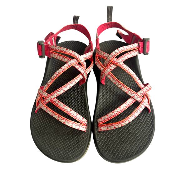 Chaco Z/Cloud X Sandals Girls 3/Women 4 Pink Red Hiking Water Shoes New w/o tags - Picture 1 of 8
